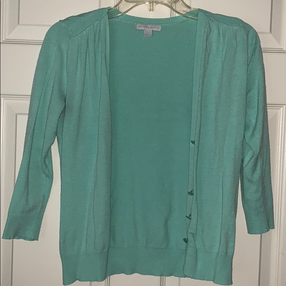 ✨5/$30 - New York & Company Cardigan